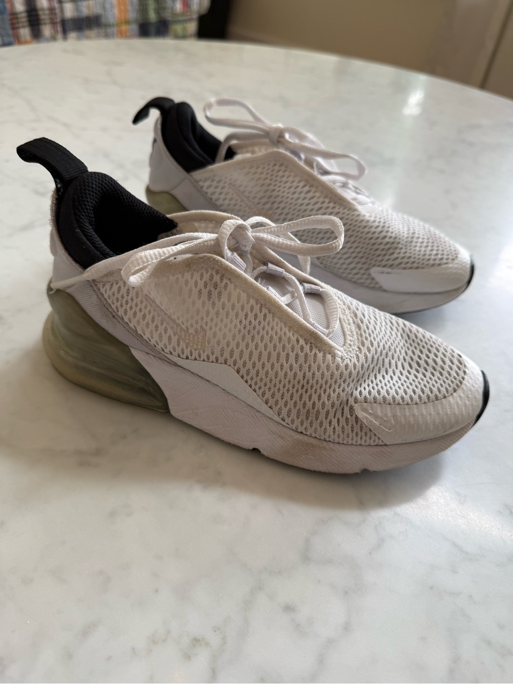 Nike Air Max 270 Kids White Black Sneakers Youth Size 2Y Running Shoes